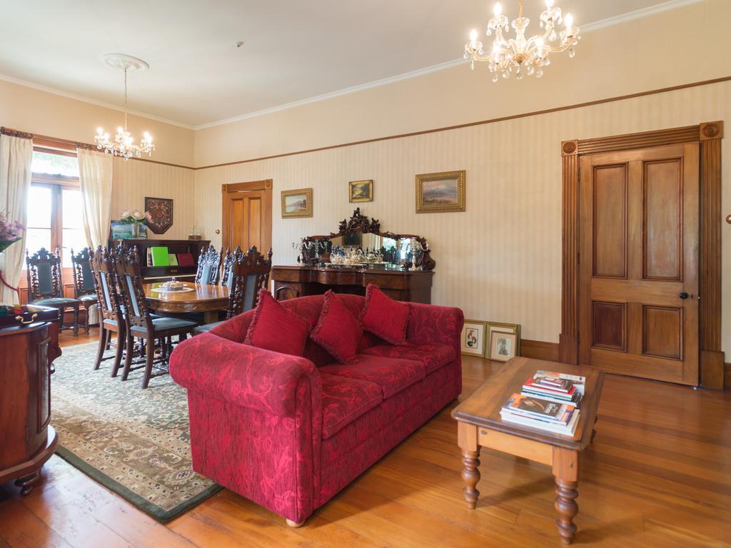 נלסון Sussex House Bed & Breakfast מראה חיצוני תמונה